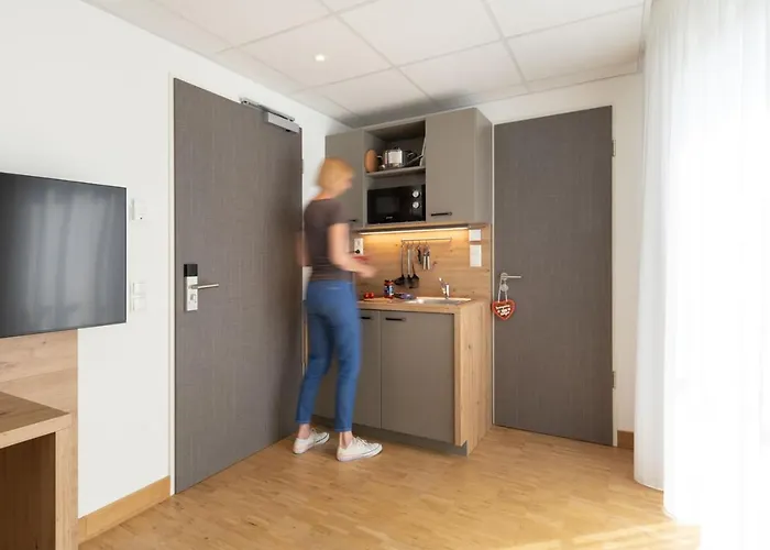 Brera 3* 슈투트가르트