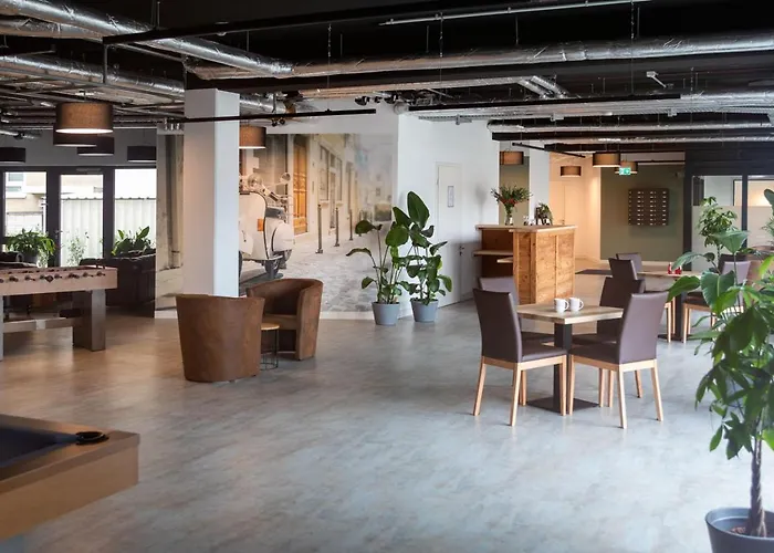 Brera 3* シュトゥットガルト